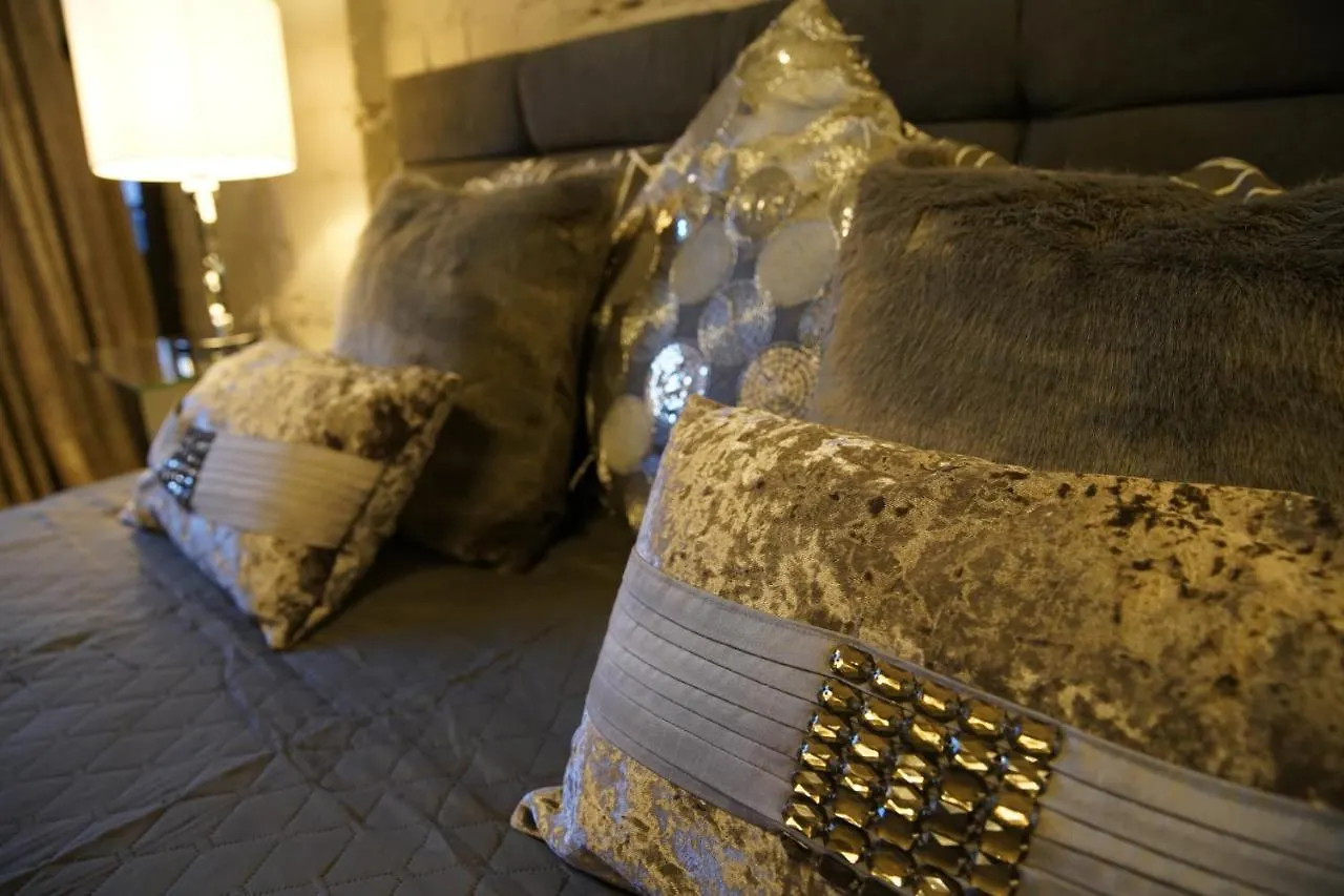 The Hugo Boss Loft -In City Center Appartamento Kiev